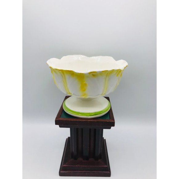 Vintage 1950’s Lefton rare yellow cabbage Rose ceramic planter, pedestal vase - Picture 1 of 7